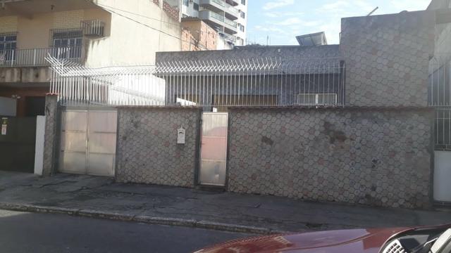 Ótima casa a venda no Jardim 25 de Agosto