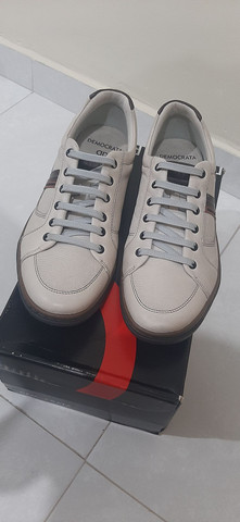 sapatenis democrata branco