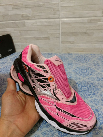 mizuno rosa pink