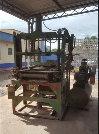 Maquina Fabrica De Blocos E Canaleta De Concreto Completa