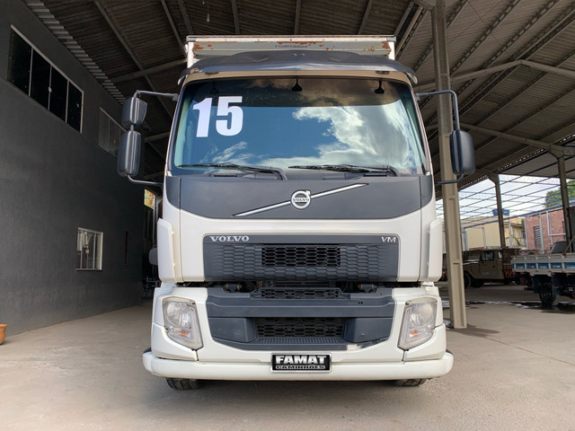 Volvo Vm 330 Bitruck - Foto 2