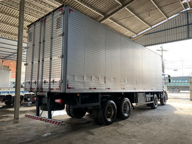 Volvo Vm 330 Bitruck - Foto 4