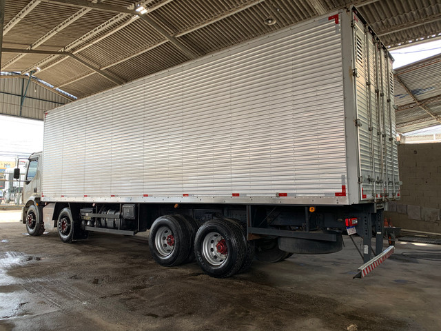 Volvo Vm 330 Bitruck - Foto 5