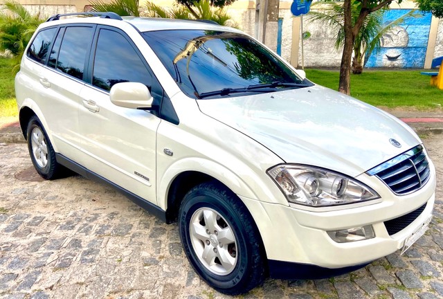 KYRON 4X4 DIESEL IMPECÁVEL