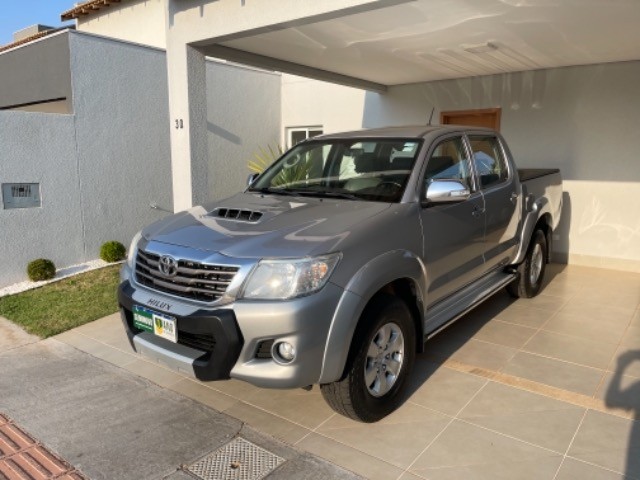 HILUX SRV 3.0TD 4X4 AT 2014/2015