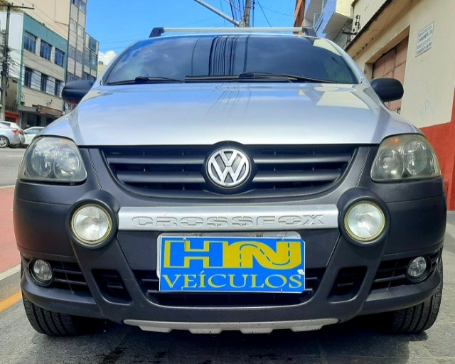 VW CROSSFOX MOTOR 1.6 8V FLEX 4P PRATA ANO 2010 77.000KM IPVA2021PGVIST.