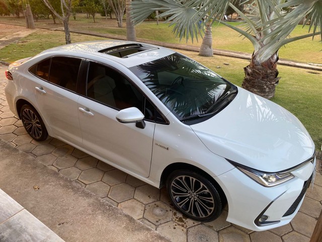 TOYOTA COROLLA ALTIS HYBRID 2020 COMPLETO