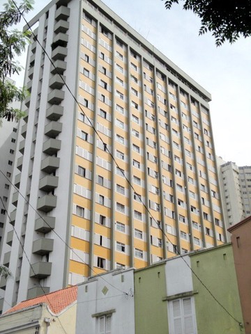 Apartamento com 2 vagas de garagem - em andar alto, ensolarado, próximo ao Shopping Curiti