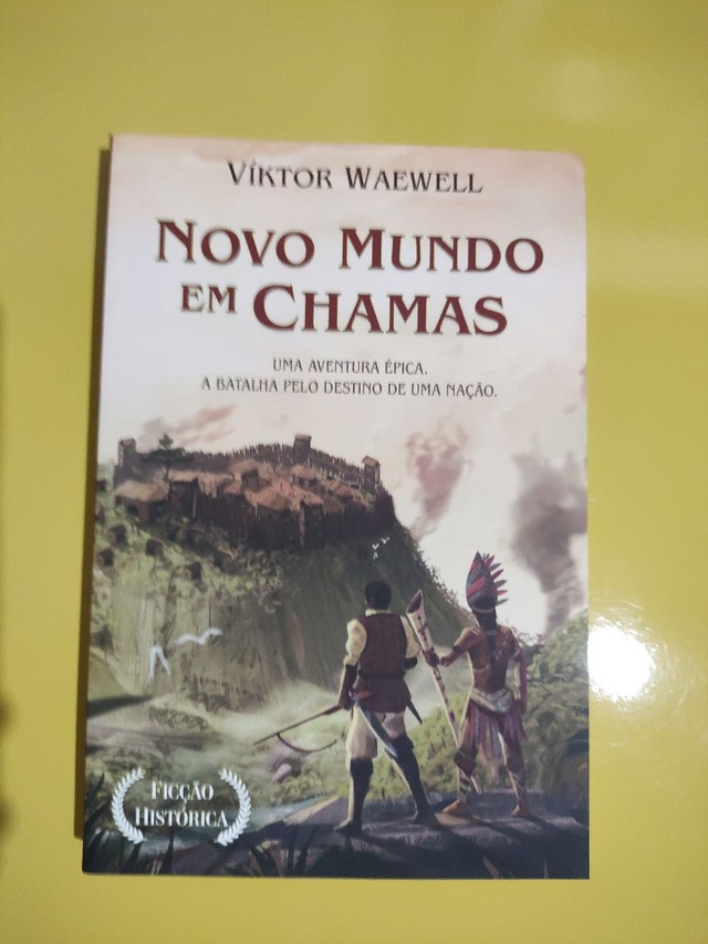 Novo mundo em chamas. Drama História. Novo. Com brinde 