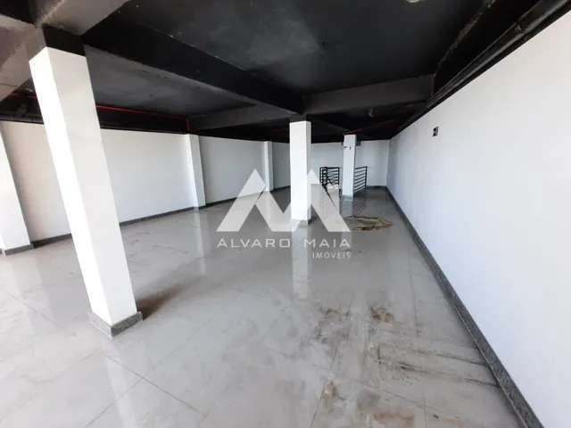 Sala comercial para locação na Avenida Raja Gabaglia!