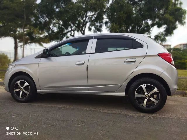 Chevrolet Onix 2016 por R$ 47.900, Curitiba, PR - ID: 5166802