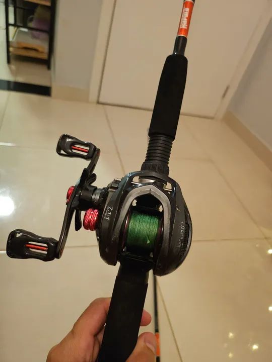 Conjunto vara e carretilha e vara e molinete - Foto 2