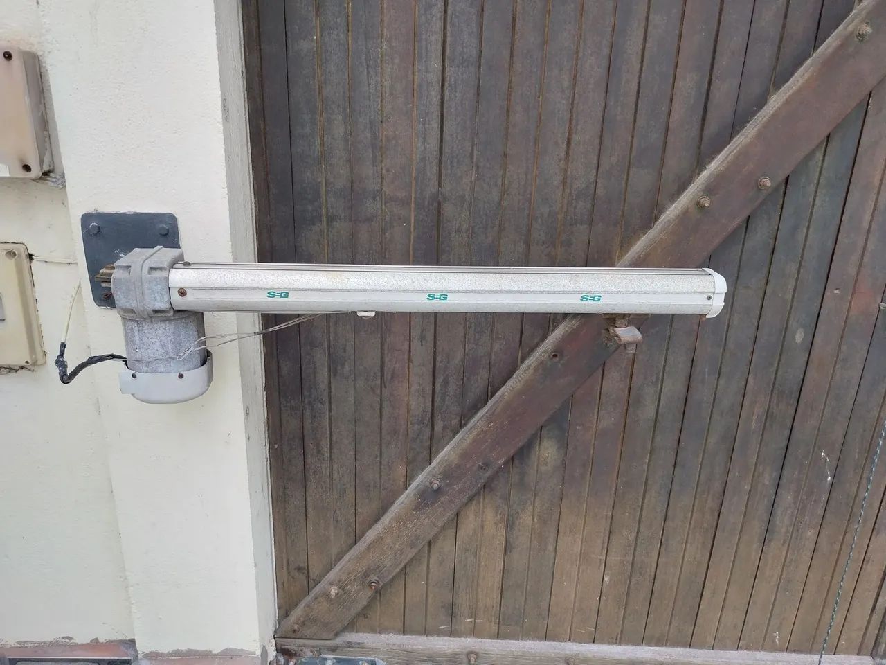 Motor para portão automático