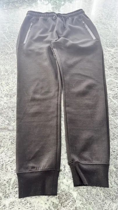 Calça de Moletom Preta