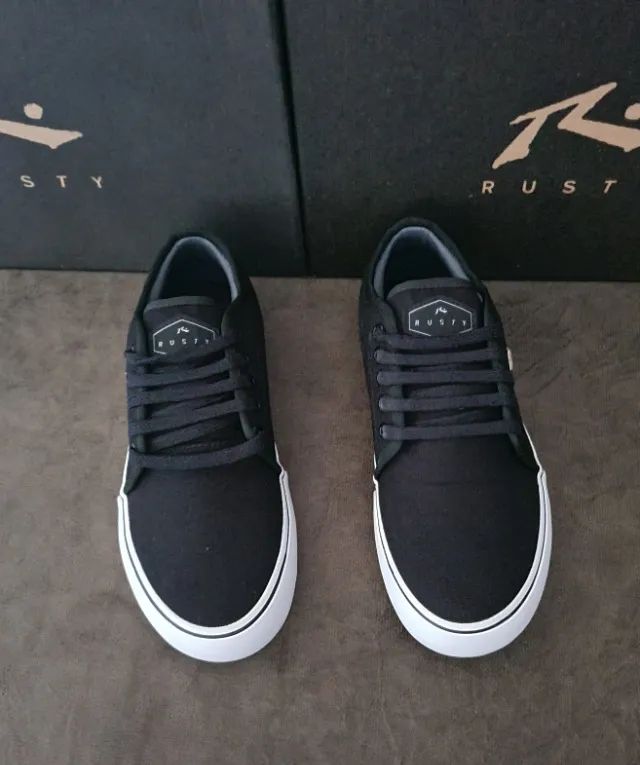 Tênis Asics Iconic preto Tam 34 & 36 (original / novo) - Foto 4