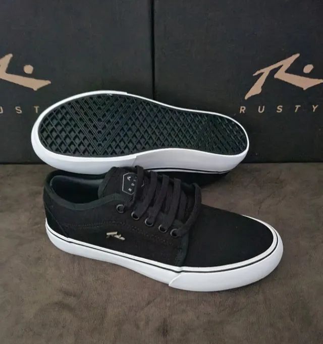 Tênis Asics Iconic preto Tam 34 & 36 (original / novo) - Foto 2