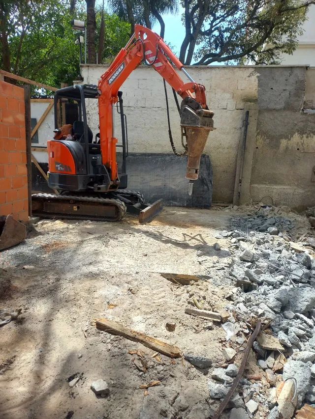 Bob cat  terraplenagem mine escavadeira - Foto 2