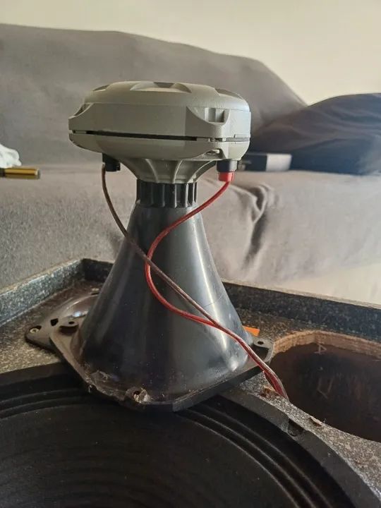 Caixa de Som de 900 watts de potência - Foto 5