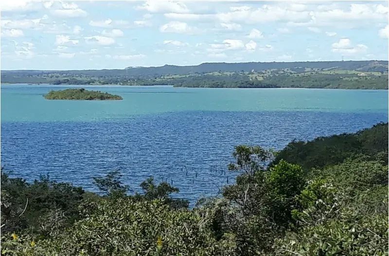 Lote, 1000m2  ás margens do Lago. - Foto 4