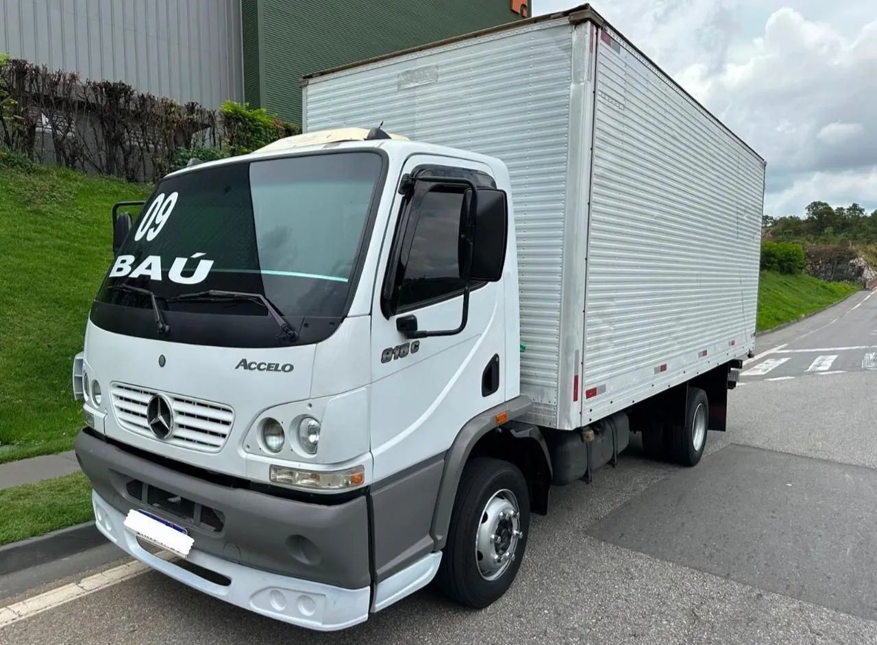 Caminhão Mercedes-Benz Accelo 09/09 Baú - Foto 3