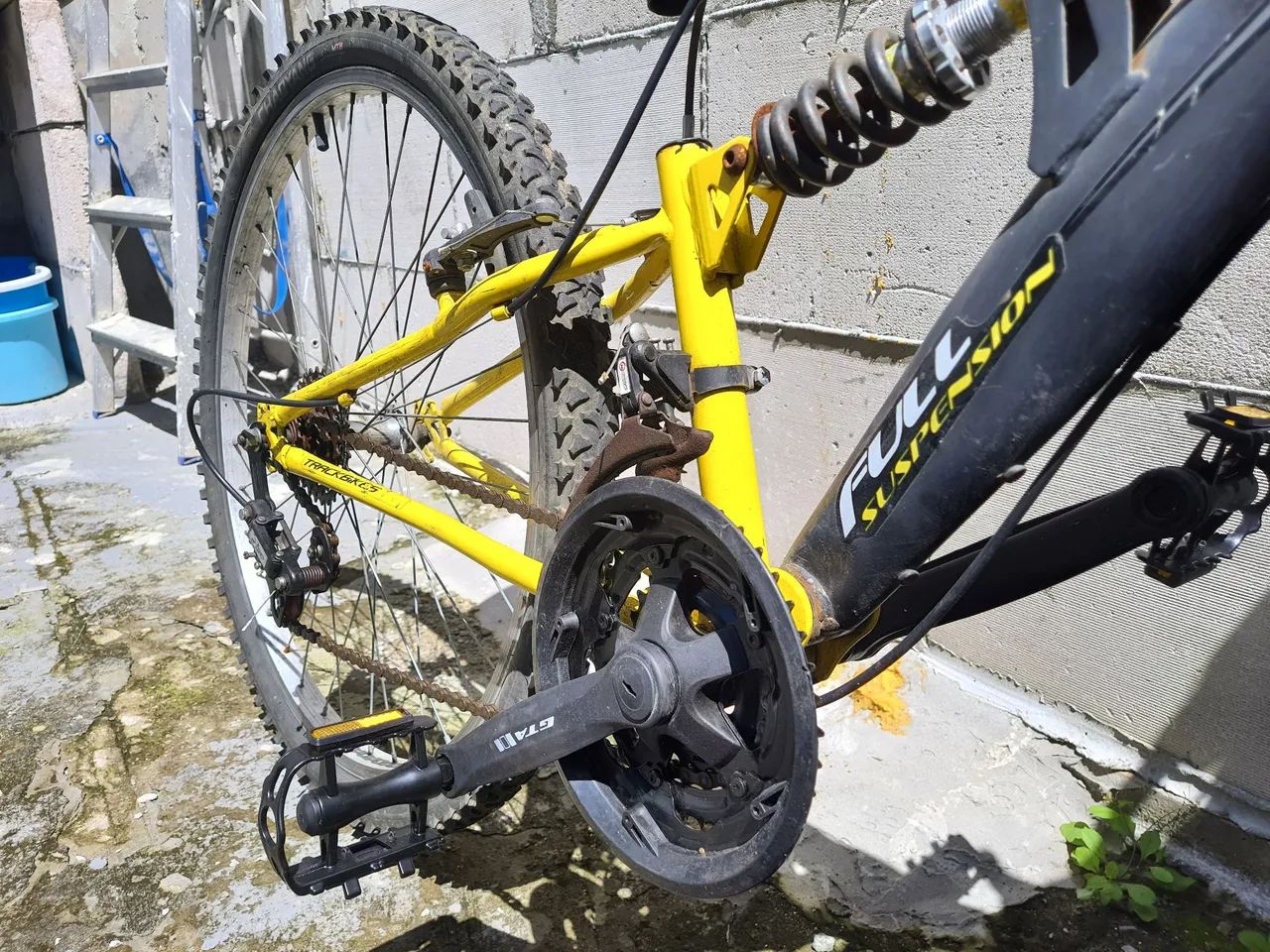 Bicicleta aro 26 com amortecedor (ACEITO OFERTAS) - Foto 5