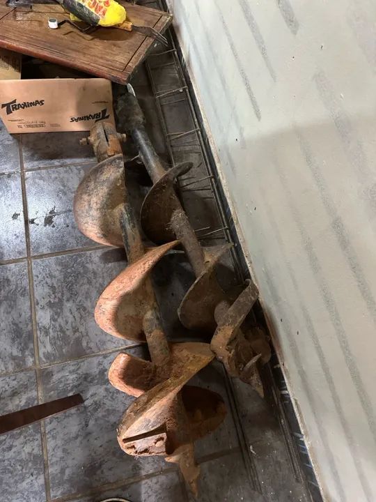 PERFURADOR DE SOLO HIDRAULICO PARA TRATOR COMPLETO TATU