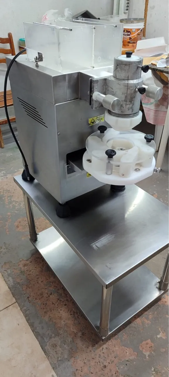 Máquina Industrial para Produção de Alimentos