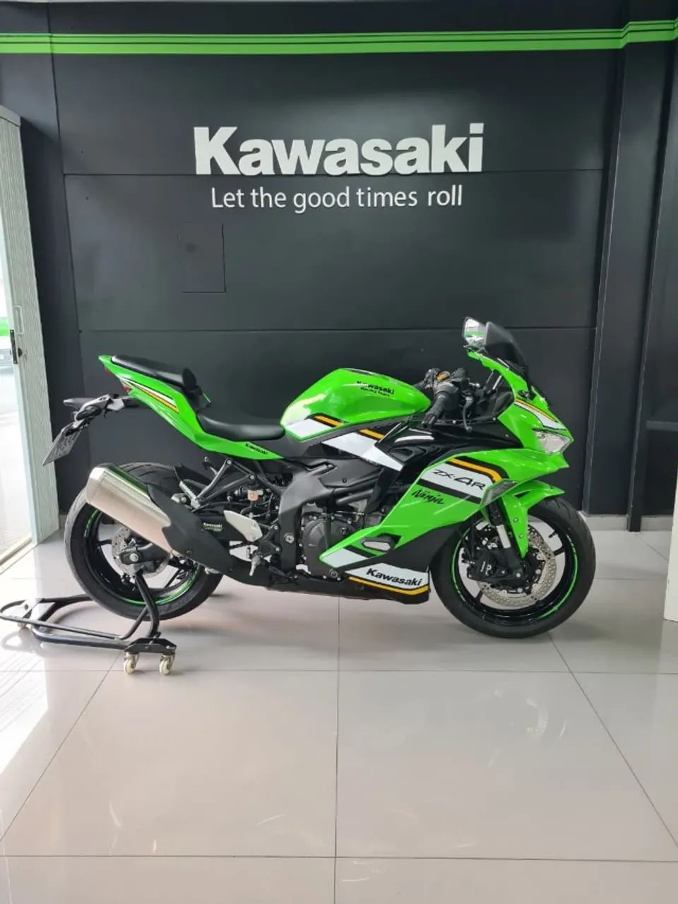 Kawasaki Zx-4r 2025 - 1445526367 | OLX