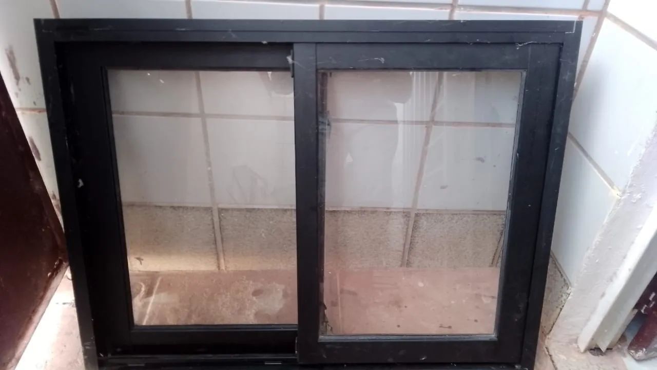 2 Janelas de Alumínio Corrediça  - Foto 4