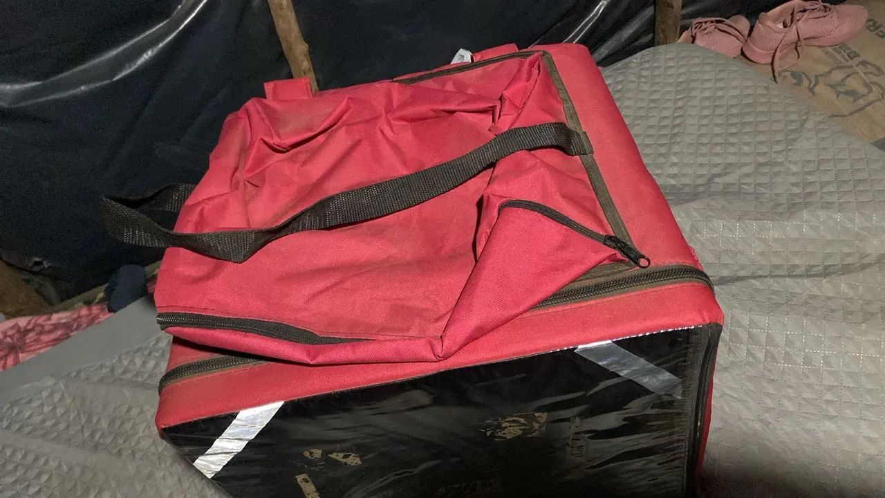 Bag64309825448835122