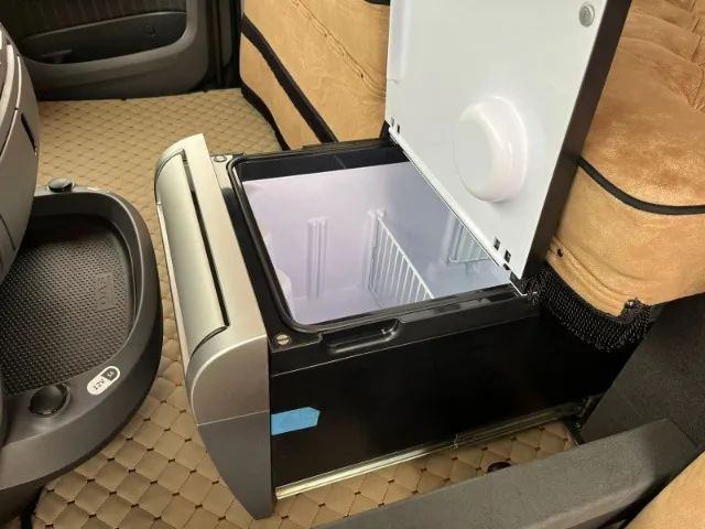 Daf Xf 480 6x2 ano 2023/2023 Verde Susp. Mola Teto Alto - Foto 9