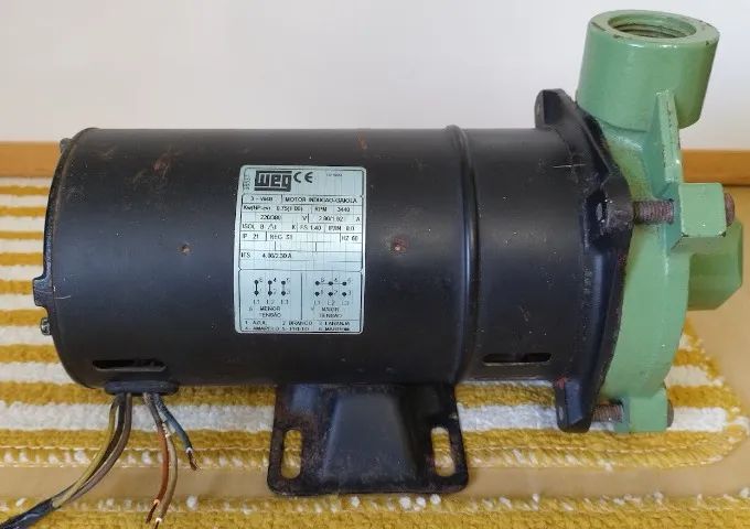 Bomba Centrifuga Schneider Bc-91s 1Cv //// Trifásica //// Frequência 60Hz //// Novíssima!! - Foto 2