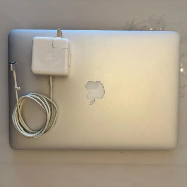 MacBook Air (13-inch, Early 2015) I5 8GB 128GB SSD - Notebooks