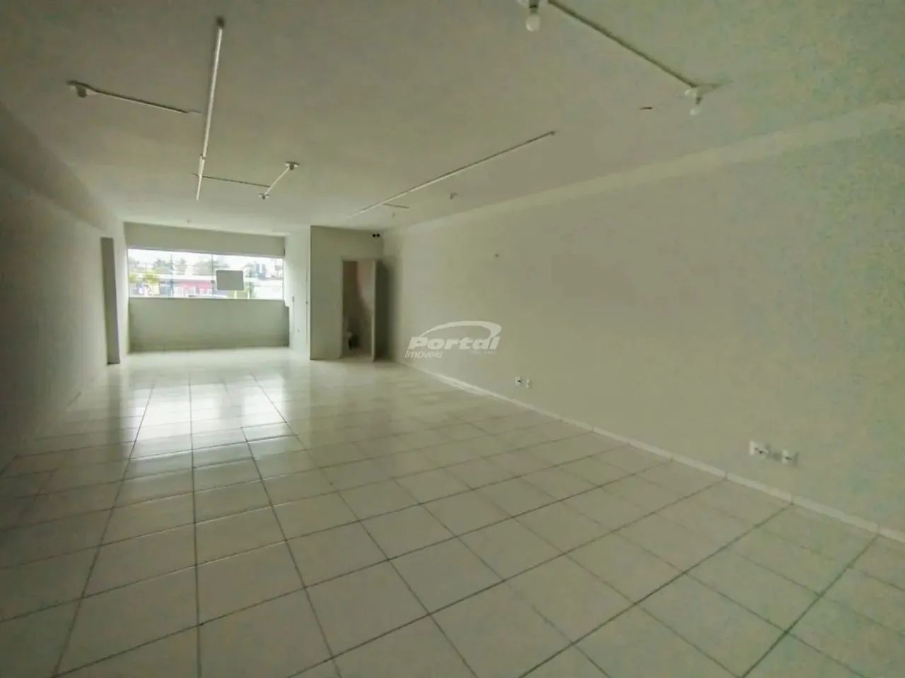 Sala Comercial com 62m² no Bairro da Itoupava Seca. - Foto 4