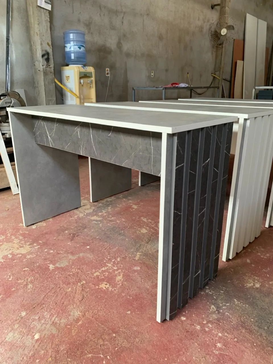 Mesas em cores iguais - Foto 2