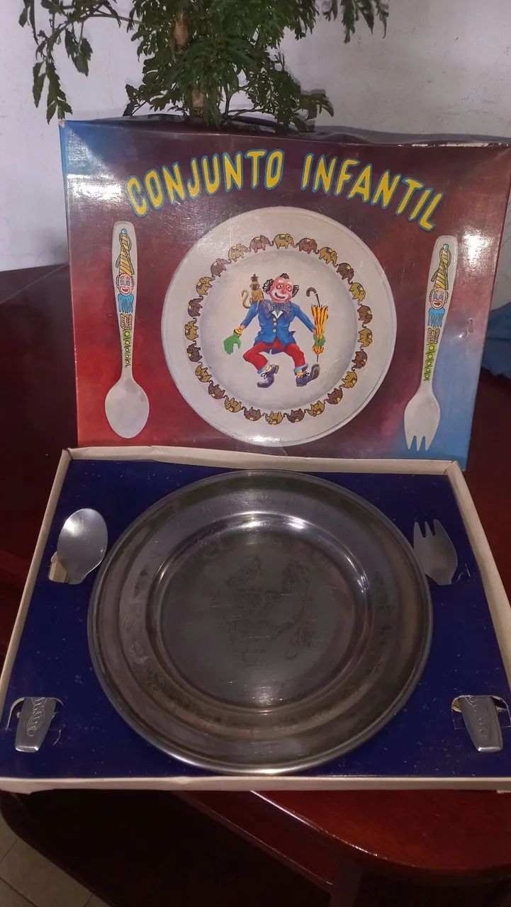 Conjunto Infantil de Prato e Talheres Vintage - Foto 3
