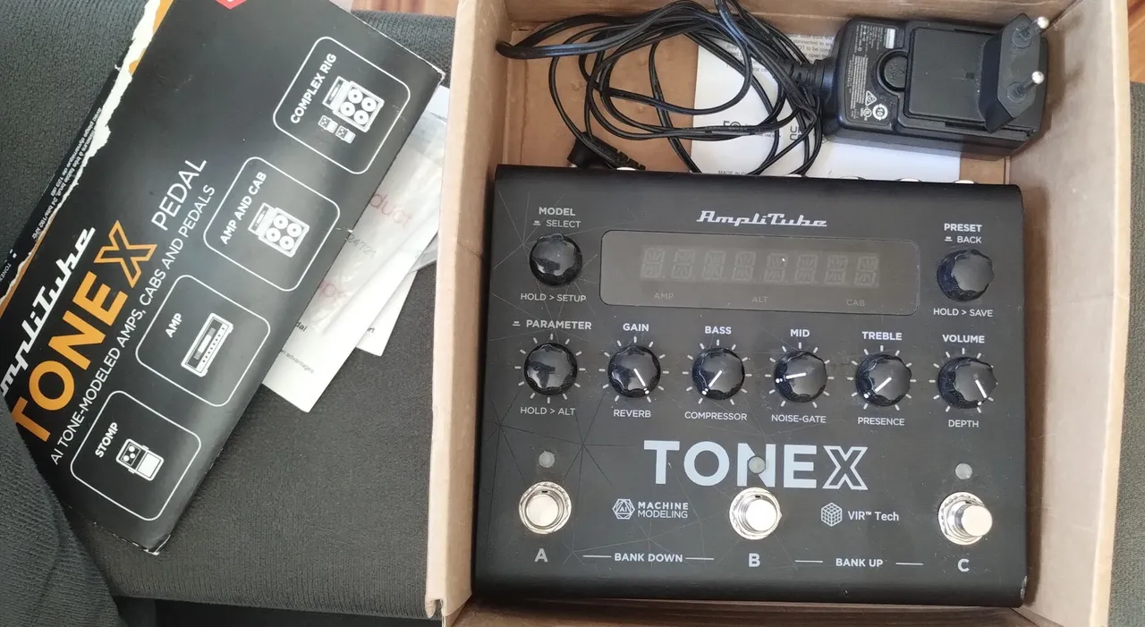 IK Multimedia TONEX Pedal - Machine Modeling - Novo