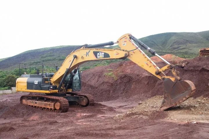 Escavadeira Caterpillar 35T - 336D2L - Foto 4