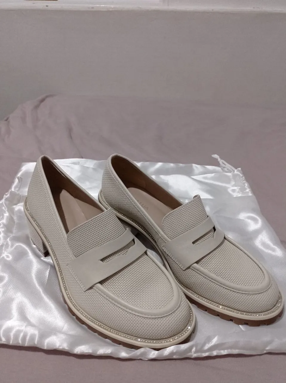 Loafer Luz da Lua tamanho 36
