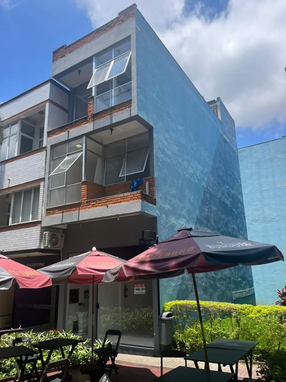 Salas e conjuntos comerciais para locação na Calçada Mirtilo - Alphaville
