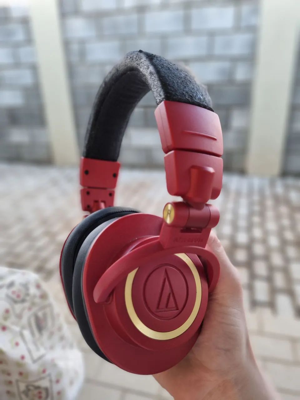 Ath M50x Vermelho,  com almofada nova  - Foto 3