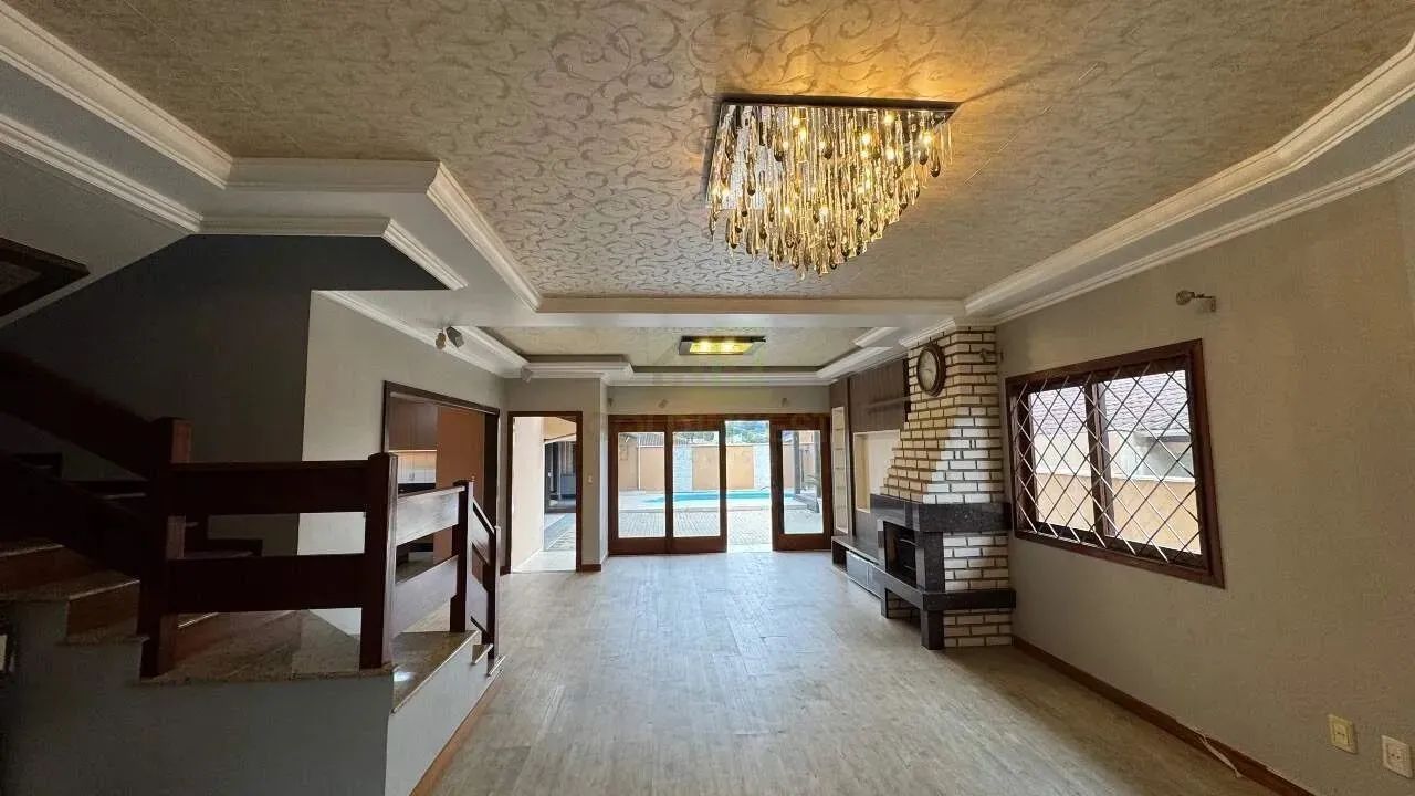 Casa ampla, com 3 suítes, sendo uma delas master com closet, no bairro Jardim Maluche - Foto 5