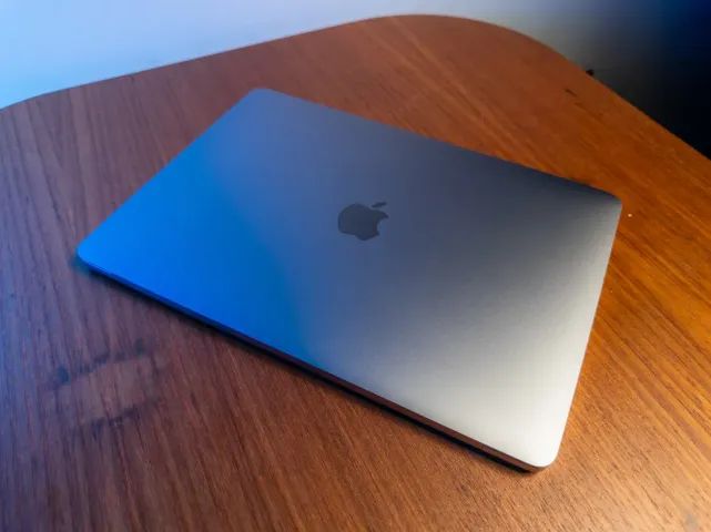 Macbook Pro 13'' M1 Chip 512gbssd 16gb Ram Cinza - Notebooks