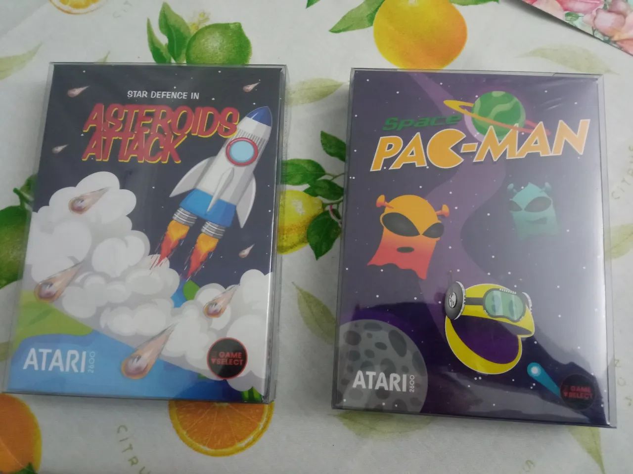 Jogos Atari - Asteroids Attack e Space Pac-Man