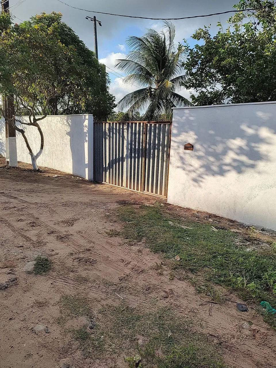 Vende-se granja