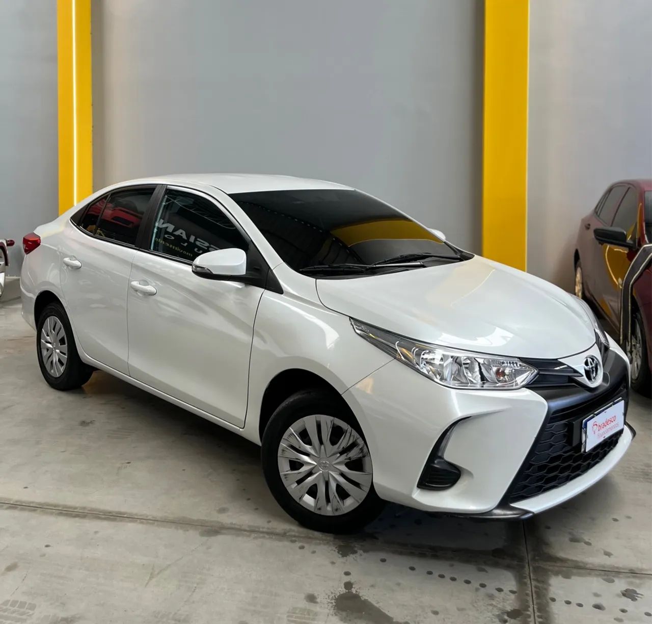 YARIS 1.5 XL 2024 - Foto 2