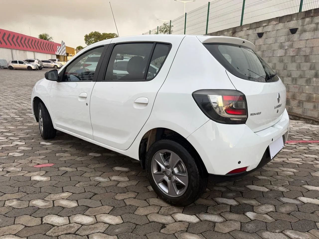 OPORTUNIDADE! CARRO DE REPASSE SEM GARANTIA  - Foto 4