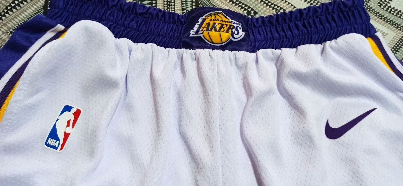 Shorts Lakers Nike - Tamanho L (G) - Foto 6