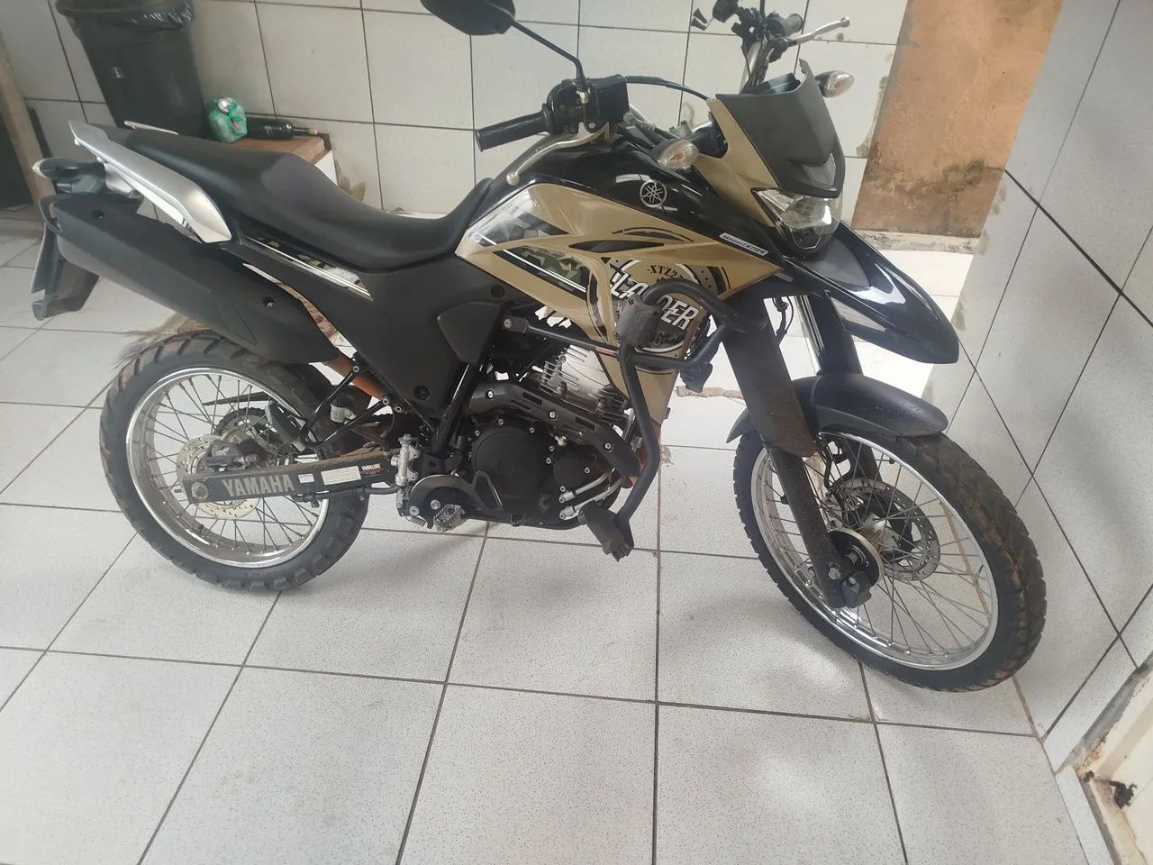 Moto Lander 2022 - Foto 3