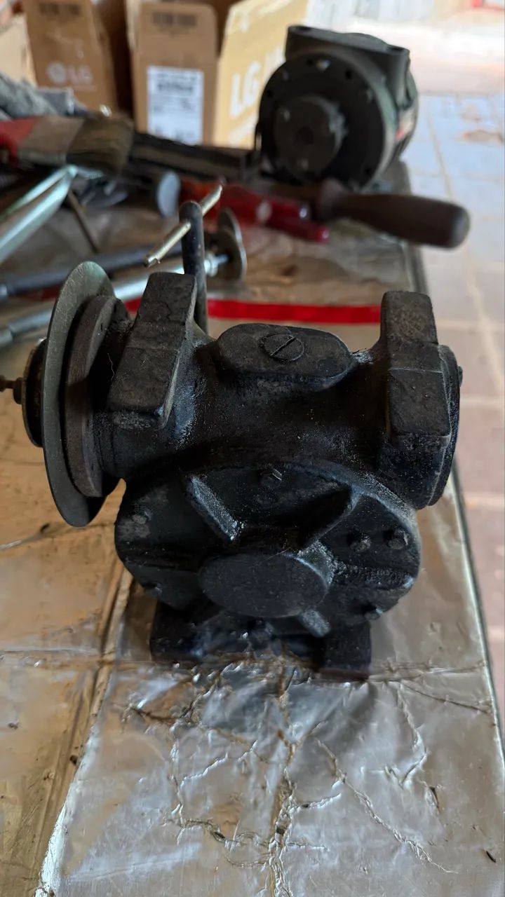 redutor de velocidade caixa de reducao Ind. e Com. Irmãos Cestari S. A - Foto 2